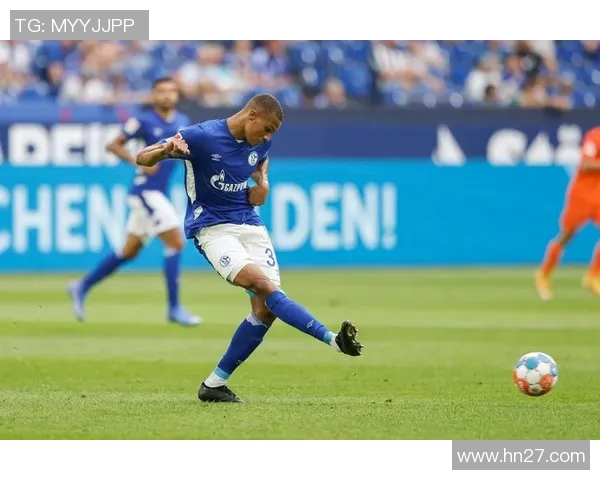 雷根斯堡与菲尔德的精彩对决分析与赛后点评